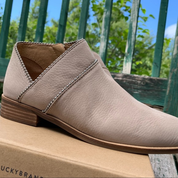 NWT Lucky Brand Leather Booties - Picture 4 of 8